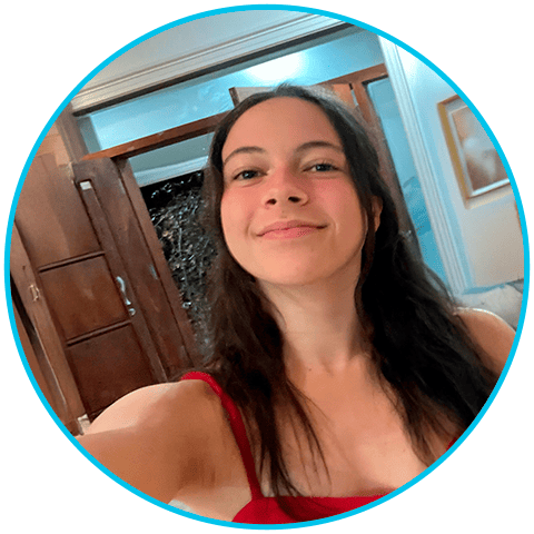 Esther Nicole de Almeida Meth