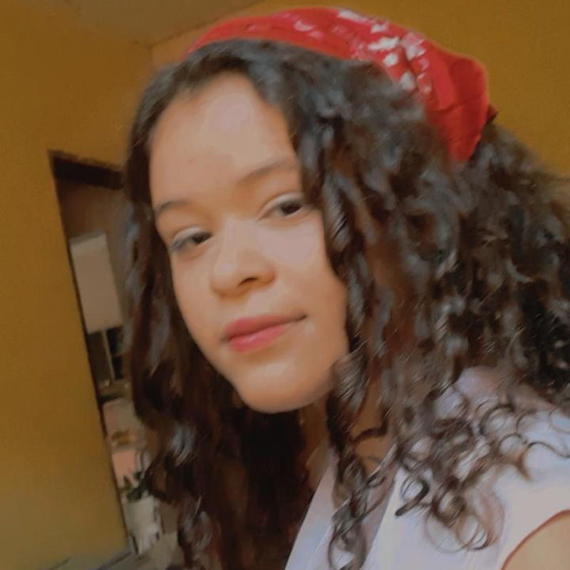 Debora Cristine Dos Santos